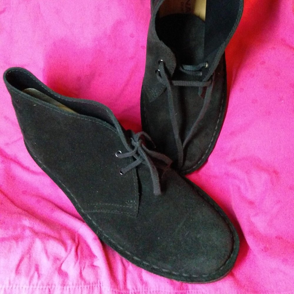 Clark’s original Desert boot 8 black suede